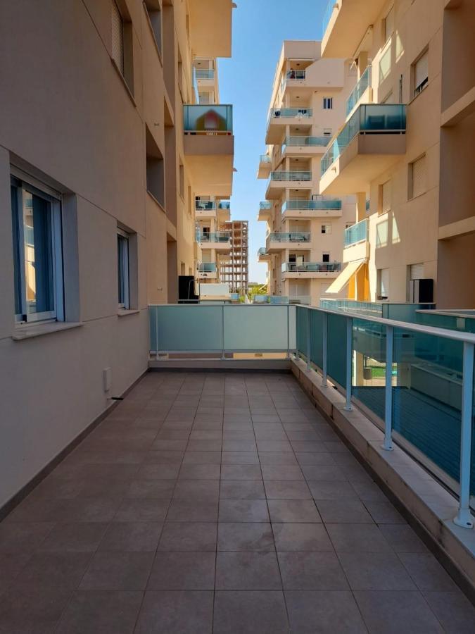 Apartamento Blau Mar Пилес Екстериор снимка